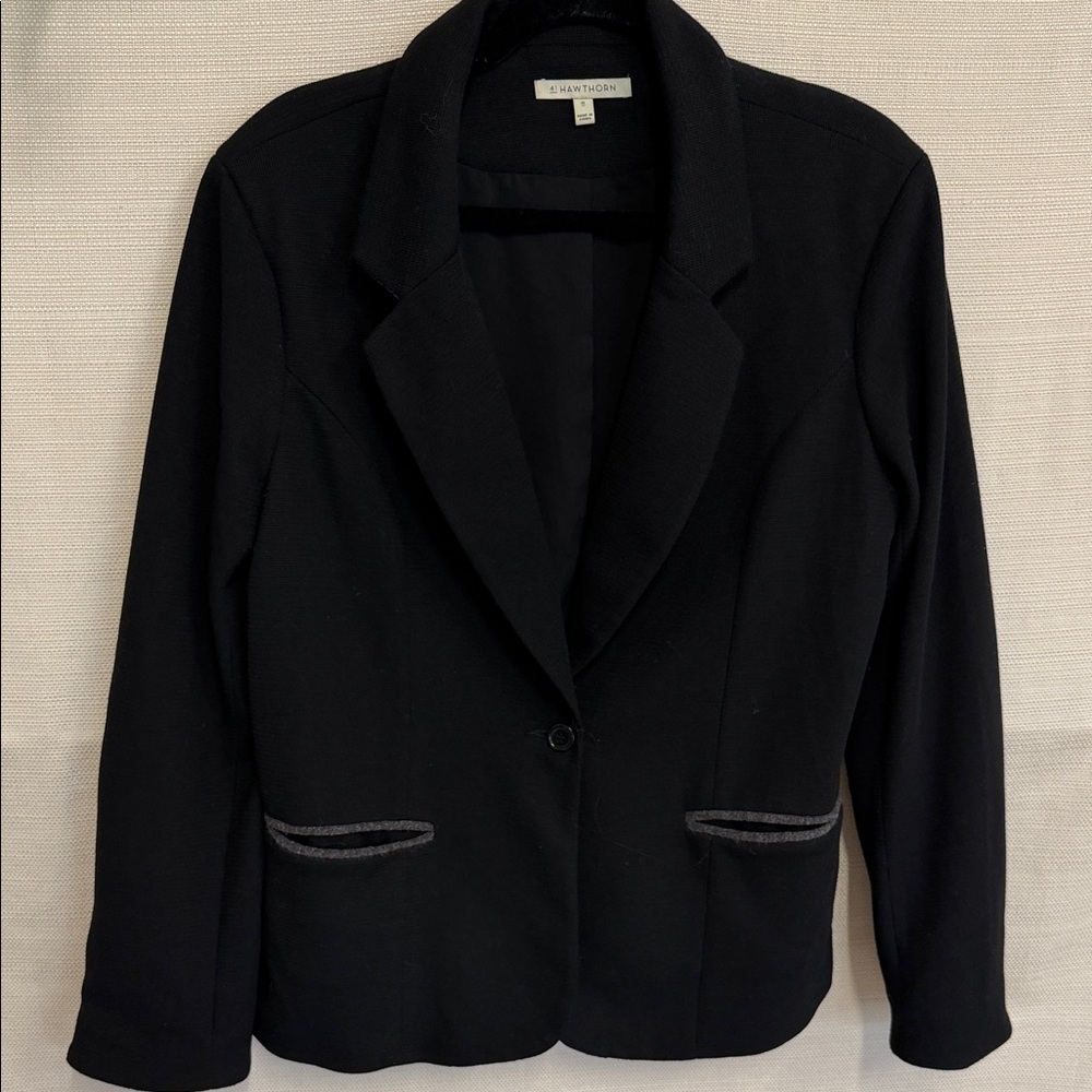 Ellen Tracy Black Blazer with Gray Accents - Picture 3 of 6